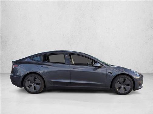 2022 Tesla Model 3 Standard Range
