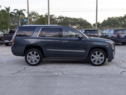 2020 Cadillac Escalade Premium Luxury