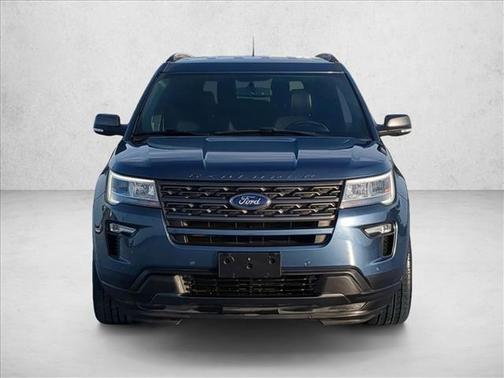 BLUE METALLIC 2018 Ford Explorer XLT