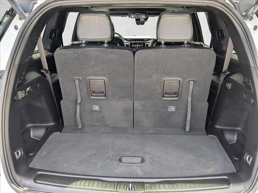 Bright White Clearcoat 2025 Jeep Grand Cherokee L Altitude