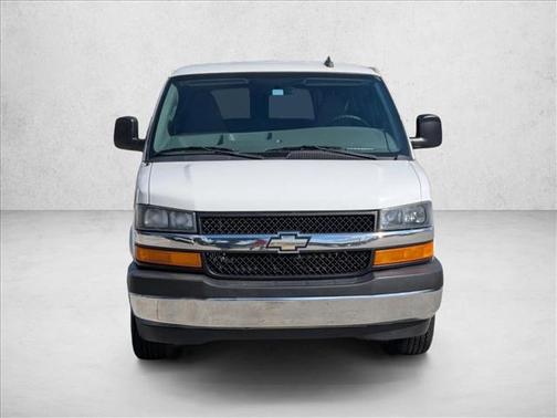2017 Chevrolet Express 3500 LT
