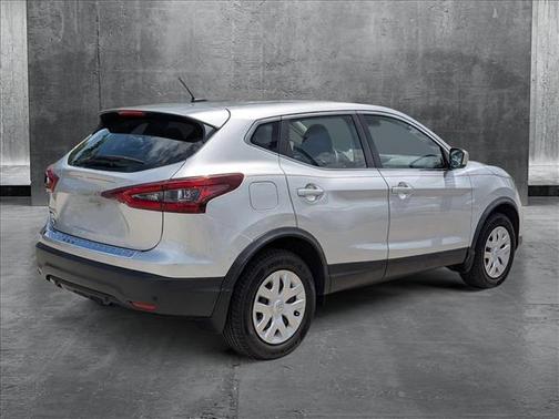 2020 Nissan Rogue Sport S