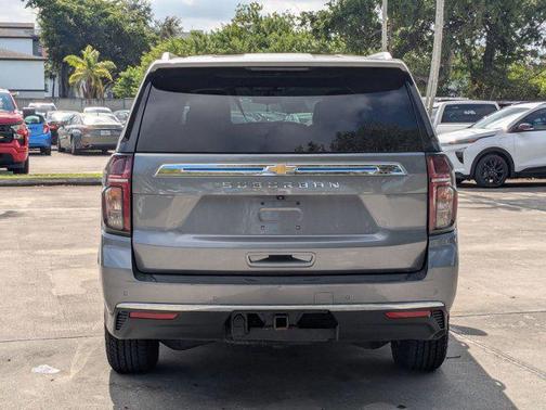 2021 Chevrolet Suburban LS