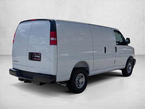 2025 Chevrolet Express 2500 RWD 2500 Regular Wheelbase WT