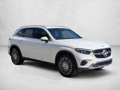 2025 Mercedes-Benz GLC 300 4MATIC