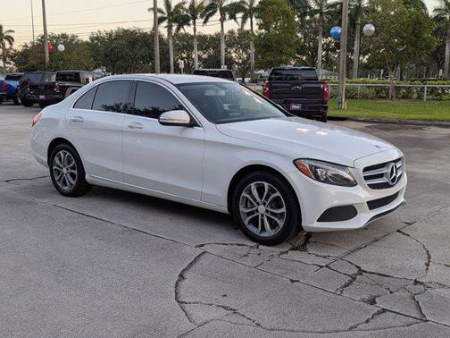 2015 Mercedes-Benz C-Class C 300 4MATIC Luxury