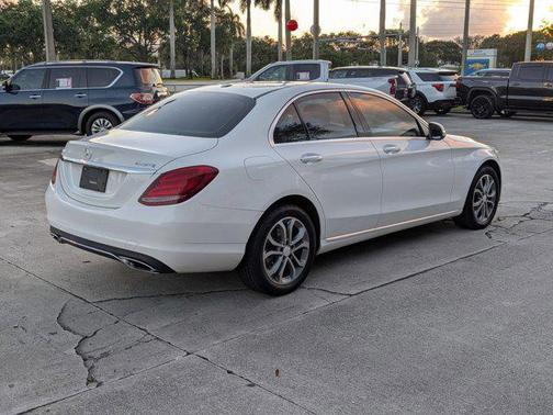 2015 Mercedes-Benz C-Class C 300 4MATIC Luxury