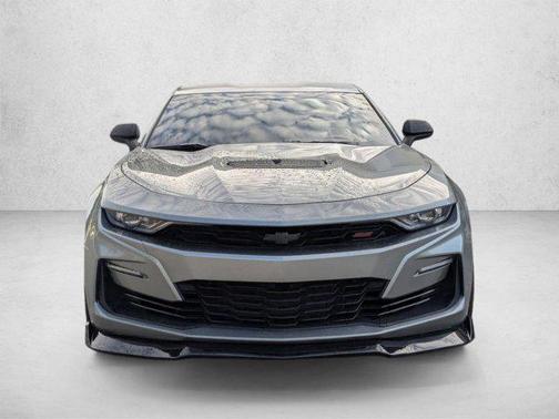 Sharkskin Metallic 2023 Chevrolet Camaro 2SS