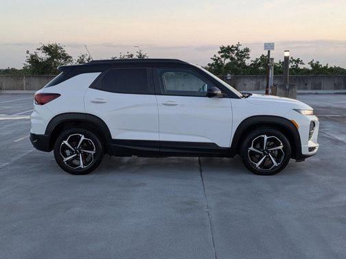 Summit White 2023 Chevrolet Trailblazer RS