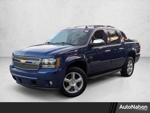 2013 Chevrolet Avalanche LS