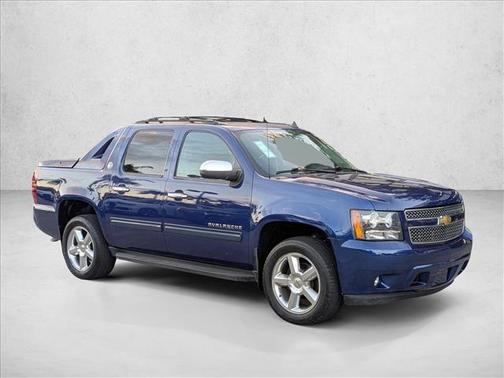2013 Chevrolet Avalanche LS