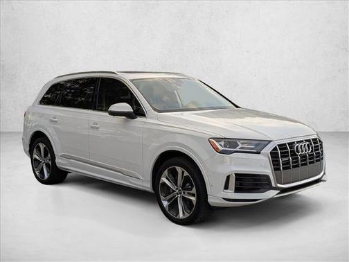 2021 Audi Q7 55 Premium Plus