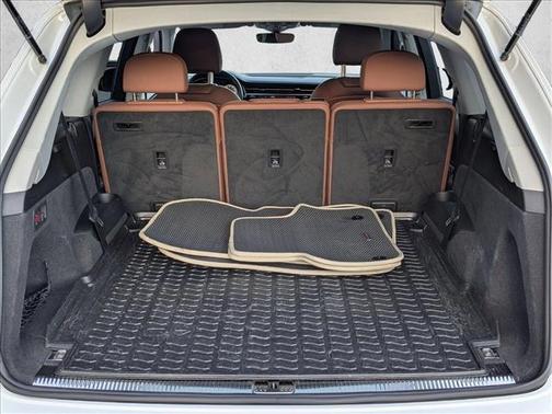 2021 Audi Q7 55 Premium Plus