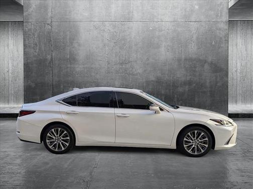 2019 Lexus ES 350 Base