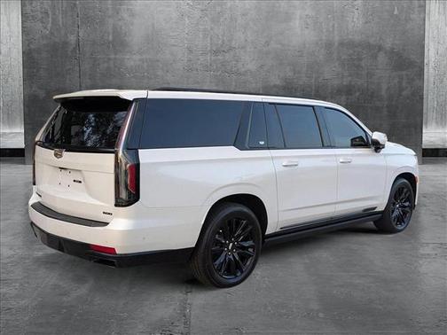 2022 Cadillac Escalade ESV Sport
