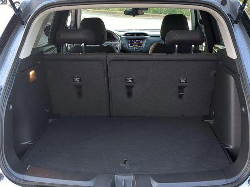 Sterling Gray Metallic 2023 Chevrolet Trailblazer LT