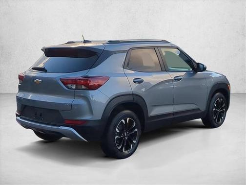 Sterling Gray Metallic 2023 Chevrolet Trailblazer LT
