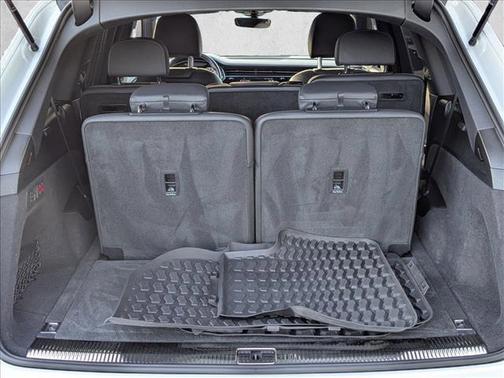 2025 Audi Q7 55 Prestige