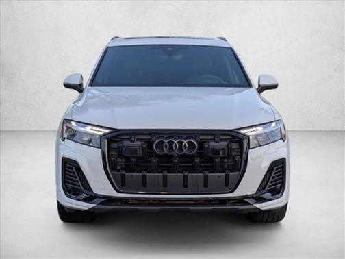 2025 Audi Q7 55 Prestige