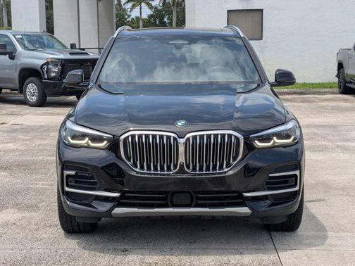 Jet Black 2022 BMW X5 sDrive40i