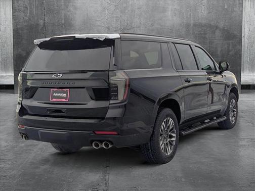 2025 Chevrolet Suburban 4WD Z71