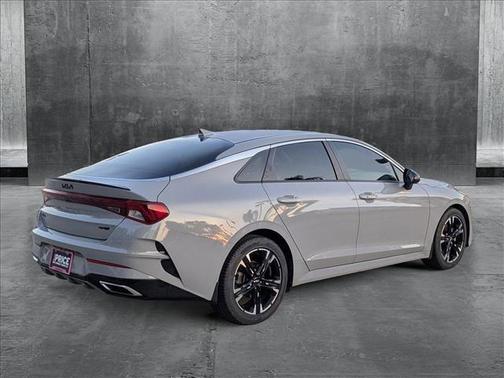 2022 Kia K5 GT-Line