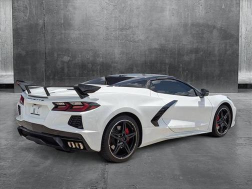 2024 Chevrolet Corvette Stingray w/2LT
