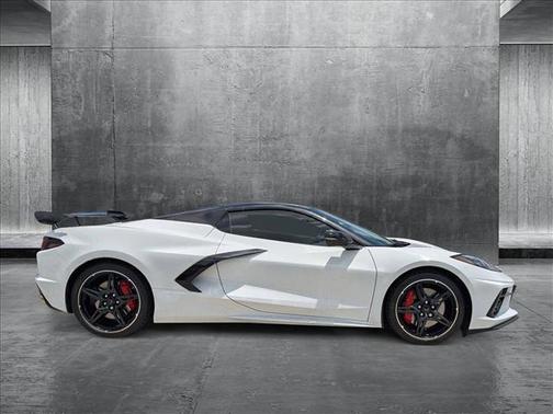 2024 Chevrolet Corvette Stingray w/2LT