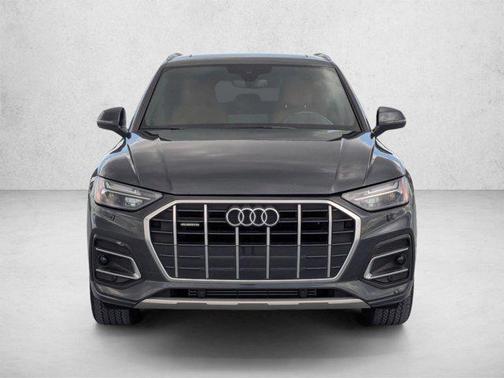 Manhattan Gray Metallic 2021 Audi Q5 45 Premium