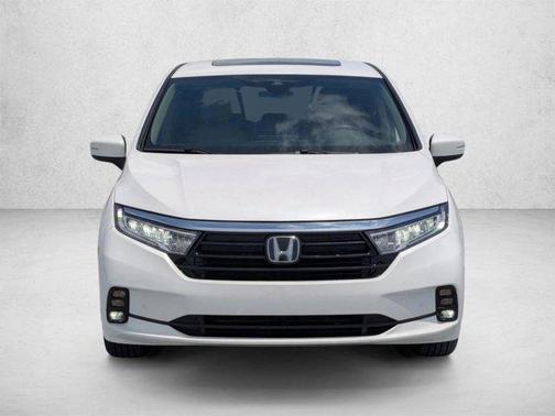 Platinum White Pearl 2024 Honda Odyssey Touring