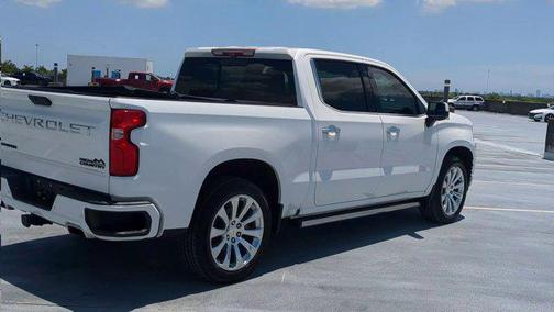 Iridescent Pearl Tricoat 2020 Chevrolet Silverado 1500 High Country