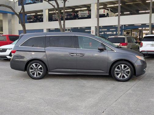 2016 Honda Odyssey Touring Elite