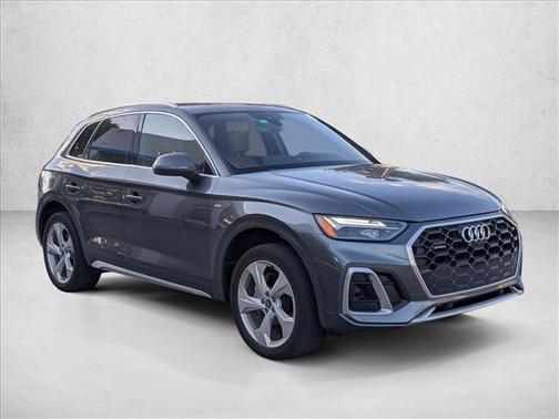 2022 Audi Q5 45 S line Premium Plus