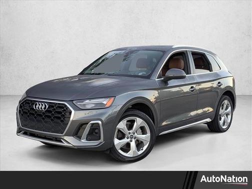 2022 Audi Q5 45 S line Premium Plus