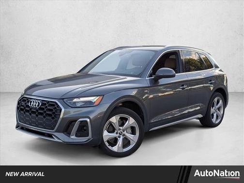 2022 Audi Q5 45 S line Premium Plus