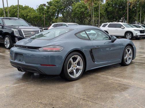 2018 Porsche 718 Cayman Base
