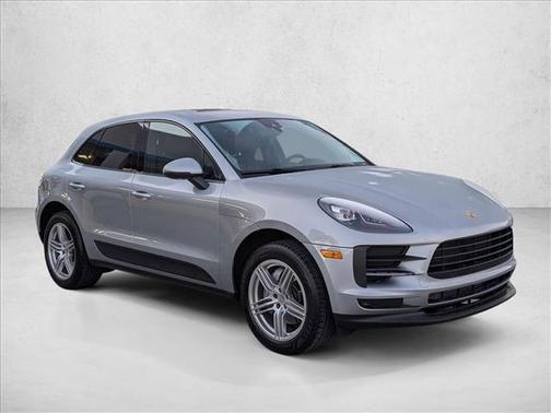 2021 Porsche Macan AWD