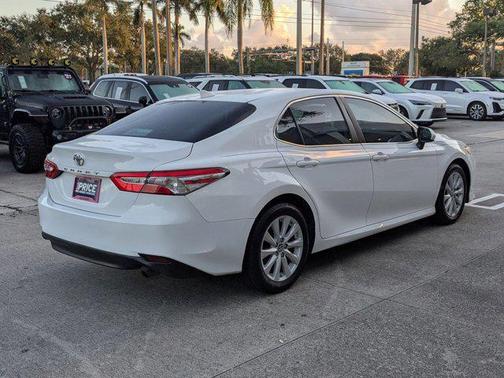 2019 Toyota Camry LE