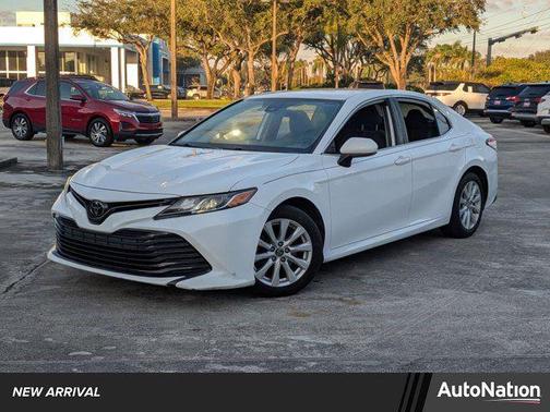 2019 Toyota Camry LE