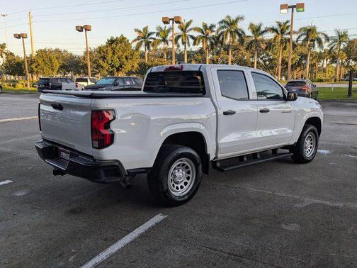 2024 Chevrolet Colorado WT