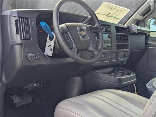 2025 Chevrolet Express 2500 RWD 2500 Regular Wheelbase WT