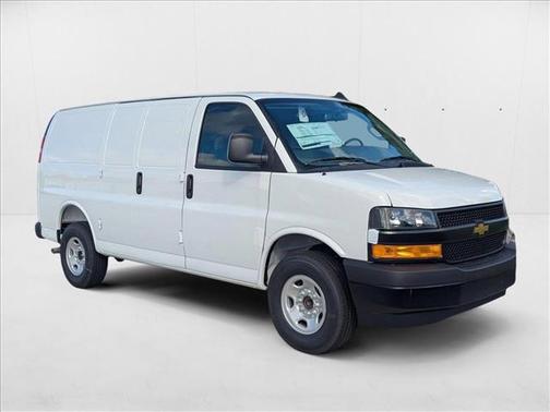 2025 Chevrolet Express 2500 RWD 2500 Regular Wheelbase WT