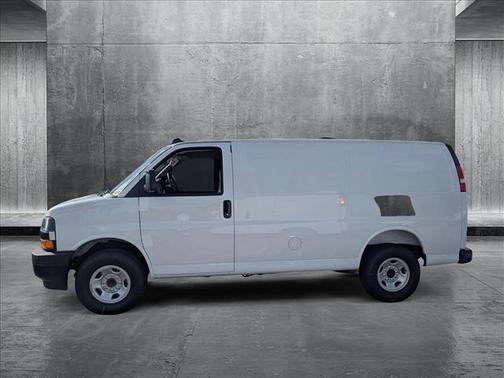 2025 Chevrolet Express 2500 RWD 2500 Regular Wheelbase WT