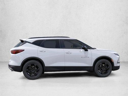 Summit White 2026 Chevrolet Blazer 2LT