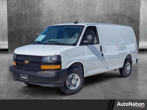 2025 Chevrolet Express 2500 RWD 2500 Regular Wheelbase WT