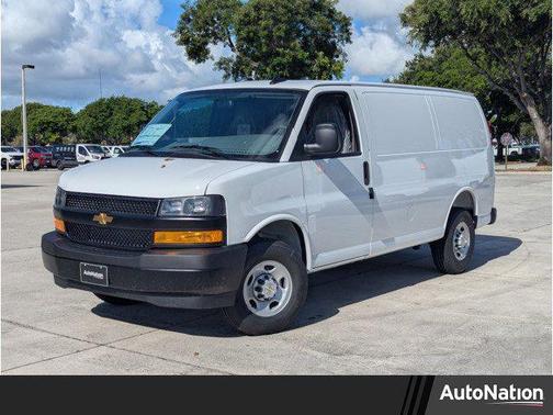 2025 Chevrolet Express 2500 RWD 2500 Regular Wheelbase WT