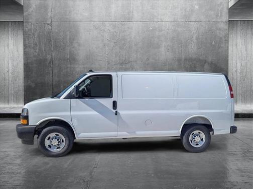 2025 Chevrolet Express 2500 RWD 2500 Regular Wheelbase WT