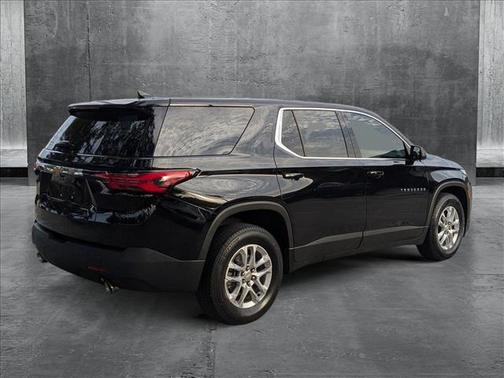 2022 Chevrolet Traverse LS
