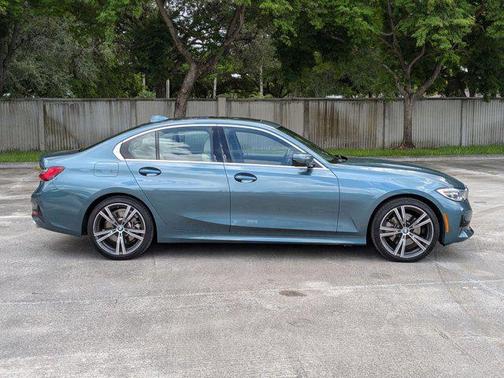 2021 BMW 330 330i