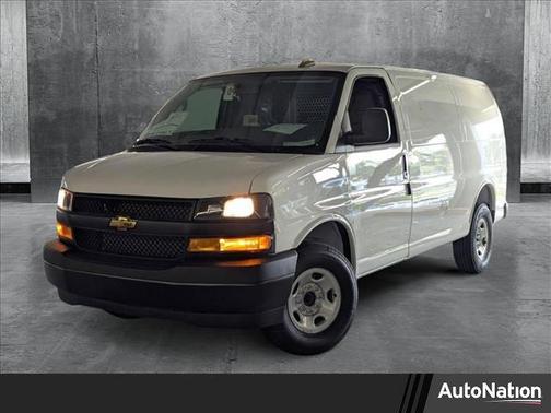2025 Chevrolet Express 2500 RWD 2500 Regular Wheelbase WT